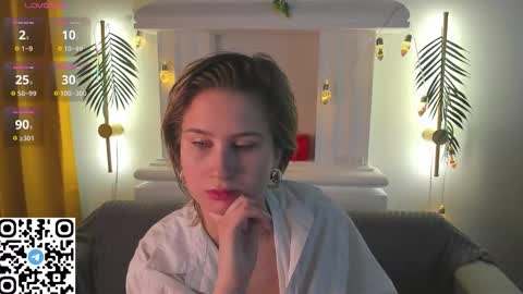 Lilian online show from December 18, 4:30 am