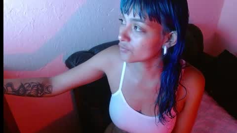 yesica online show from June 28, 2:18 am