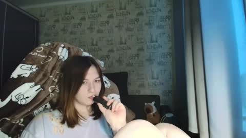 liliawoolf online show from February 11, 8:51 am