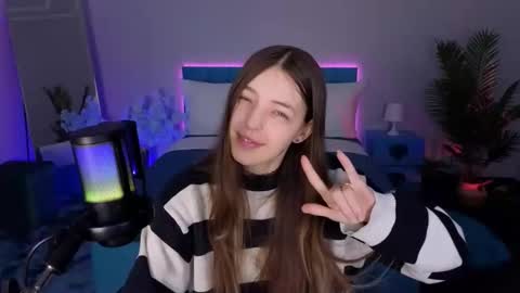 Lili Bakery online show from December 22, 2:40 am