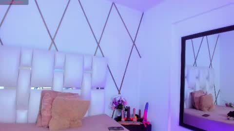 LIli cameron  online show from July 21, 11:56 am