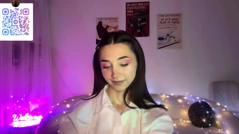 Lina online show from April 2, 10:38 pm