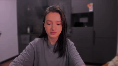 Snapshot of lililaluna chatting on December 12, 1:28 pm ... online show from December 12, 1:28 pm