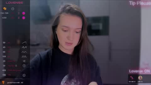 Snapshot of lililaluna chatting on September 30, 8:30 pm ... online show from September 30, 8:30 pm