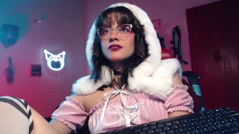 Molly online show from December 14, 1:38 am