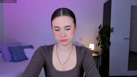 lilit_charm online show from June 16, 3:32 am