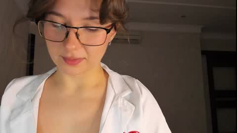 lilith online show from December 15, 5:34 am