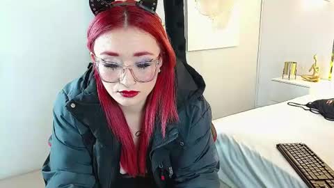 lilith_noirf1 online show from July 27, 2:31 am