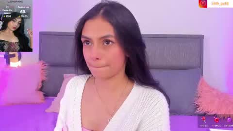 Lili petit  online show from July 26, 1:20 pm