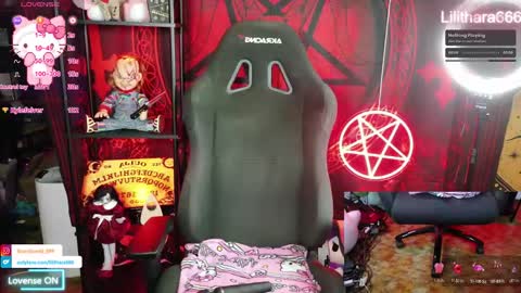 Brandi online show from December 17, 8:15 pm