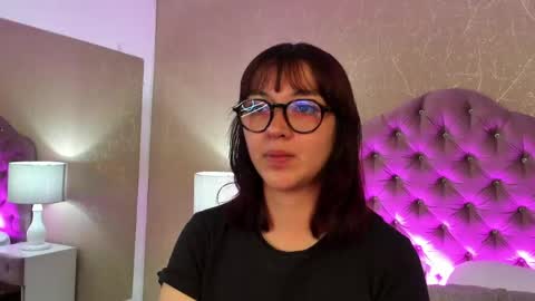 LilithBluum  online show from April 17, 11:45 am