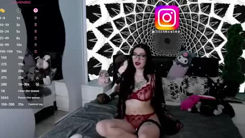 Lilith Caine online show from April 11, 9:02 am