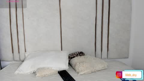 Lilith online show from April 17, 1:41 am