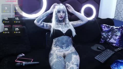 Snapshot of lilithlevis chatting on December 12, 11:36 pm Tifon Mary - Indepent model online show from December 12, 11:36 pm