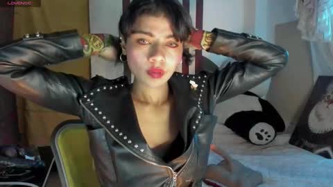 Snapshot of lilithsabeth chatting on October 22, 9:23 am lilithsabeth online show from October 22, 9:23 am