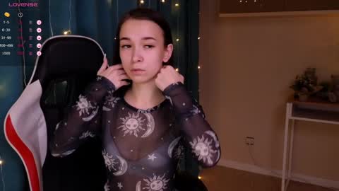 Snapshot of lilithstrangfor chatting on December 30, 2:53 am lilithstrangfor online show from December 30, 2:53 am