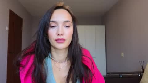 Lillian online show from October 1, 7:51 am