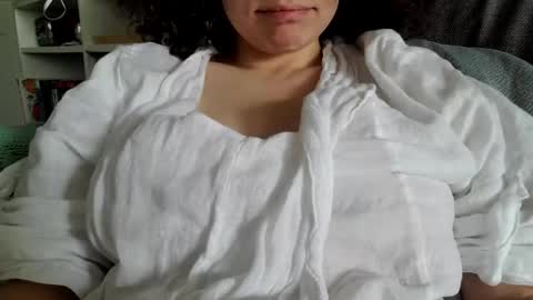 Lilly online show from April 3, 3:52 pm