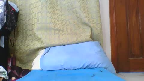 lilly online show from March 27, 12:39 pm