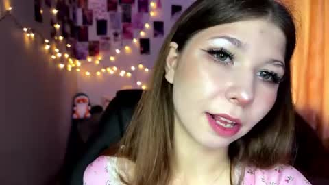 Lilith online show from June 25, 3:14 am