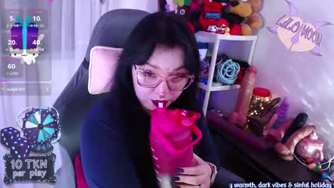 Lilo  online show from December 18, 2:56 pm