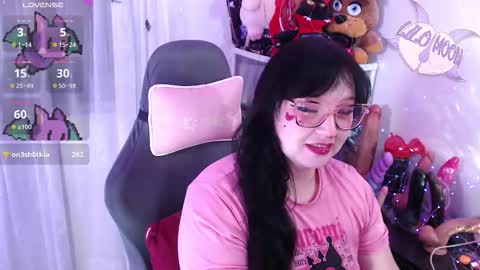 Lilo  online show from March 3, 12:06 am