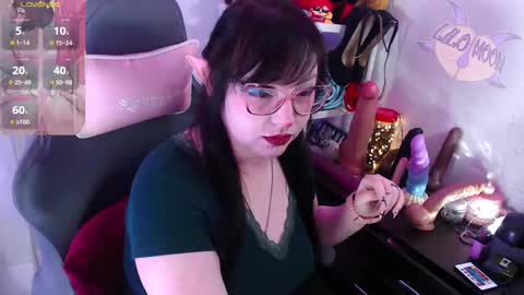 Lilo  online show from October 19, 5:39 pm