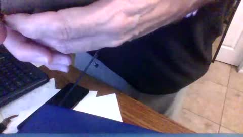 lilpackage69 online show from December 17, 5:25 am