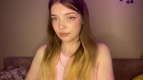 Lily online show from April 13, 6:56 pm