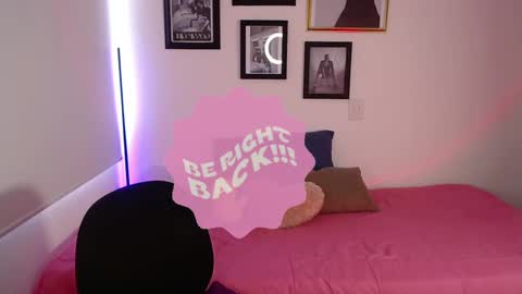 just lily online show from January 28, 9:40 pm