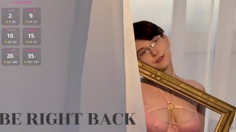 Lily online show from October 23, 9:44 am