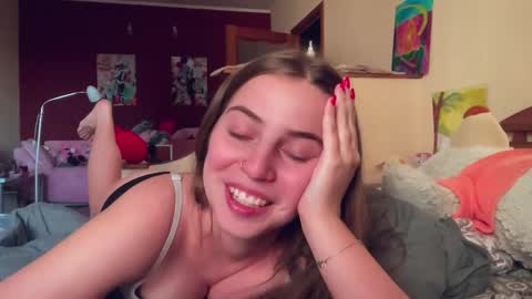 Snapshot of lily_smily chatting on September 29, 2:27 pm Lily online show from September 29, 2:27 pm