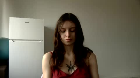 lilycandy_ online show from March 10, 9:56 am