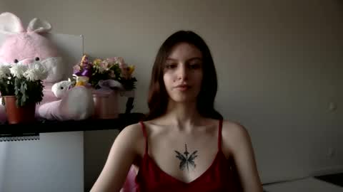 lilycandy_ online show from March 10, 1:00 pm