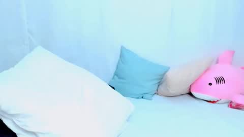 lilydavisss online show from October 3, 3:26 am