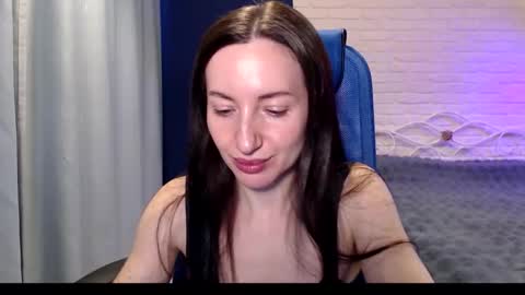 Lily online show from March 13, 9:34 am