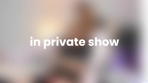 Lily Reina online show from April 13, 6:12 pm