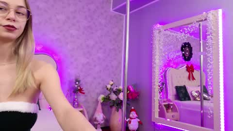      online show from December 23, 4:18 am