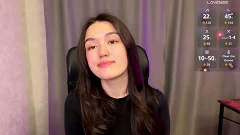 Lily online show from April 18, 7:58 pm