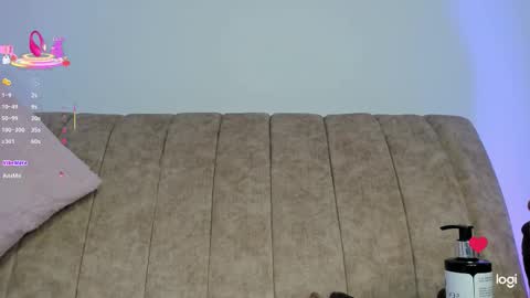 Lily  online show from September 15, 9:44 am