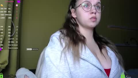 Lily online show from October 20, 12:32 pm