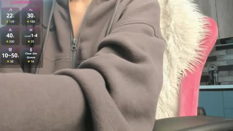Lily online show from May 24, 12:34 pm