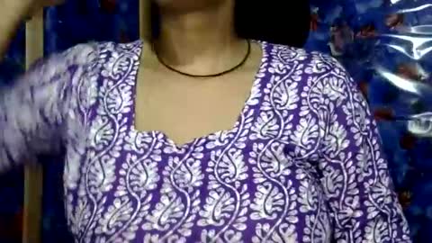 limaakter246618 online show from June 9, 4:23 am