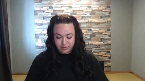 busty princess online show from May 23, 7:48 am