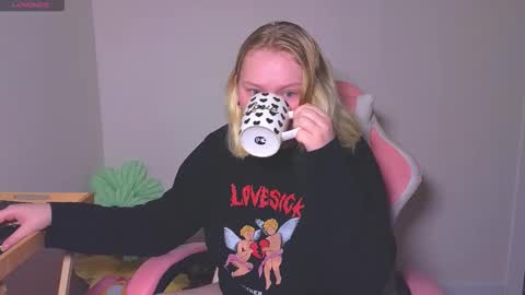 lime cat online show from October 10, 1:11 am