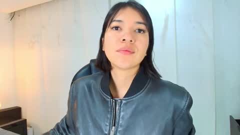  Lina Bedoya  online show from February 16, 11:52 am