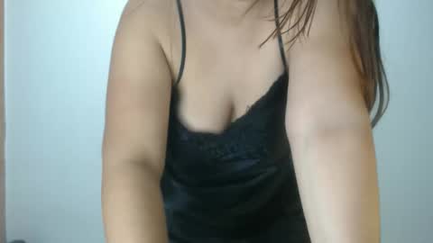 Snapshot of lina_playful chatting on September 11, 10:16 am iiisabella online show from September 11, 10:16 am