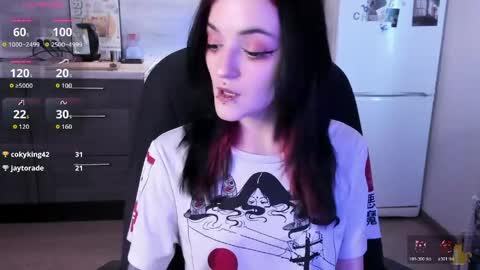 Lina 3  1715622743 online show from April 24, 12:40 pm