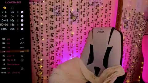 Lina online show from March 16, 2:37 am