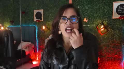 Lina  online show from March 16, 11:36 am